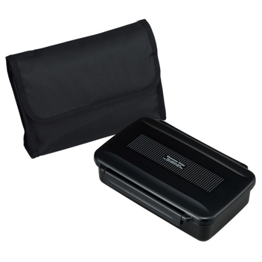 4970825125768 main l